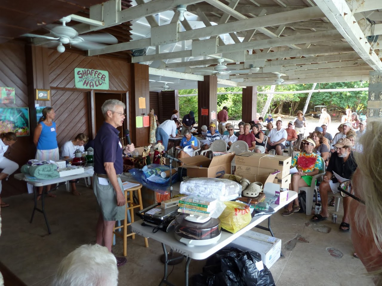 Lee and Auction Crowd.jpg
