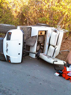 Golf-Cart-Crash.jpg